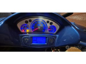 YAMAHA XC VERSITY 300