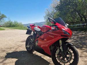 DUCATI 848 ROT