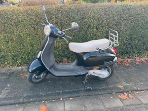 VESPA LX50 SCHWARZ 2TAKT 7260KM BJ2012