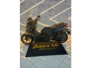 YAMAHA XMAX 250