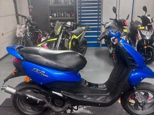 ② PEUGEOT TKR B KLASSE