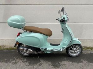 ② VESPA PRIMAVERA 50 VERDE RELAX