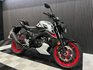 2023 SUZUKI GSX S 125 A VENDRE