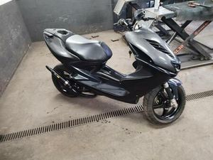 ② YAMAHA AEROX MBK NITRO