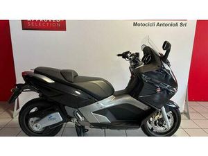 VENDO GILERA GP 800 USATA A CUREGGIO (CODICE 9926263) - MOTO.IT