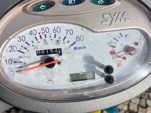 MOTA 50 CC IMPECÁVEL CARCAVELOS E PAREDE