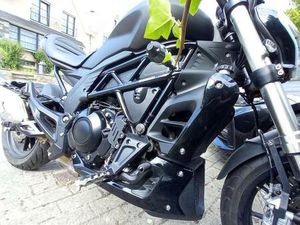 ② BENELLI 502C ABS CRUISER, ETAT NEUF , 5700KMS, ANNÉE 2020