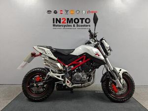 2018 (68) BENELLI TNT 125 IN WHITE WITH ONLY 2,551 MILES