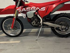 GÁS GÁS EC 250 F 2023 LUMIAR