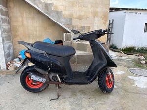 GILERA TYFON -PARADA /AVARIADA OLHÃO