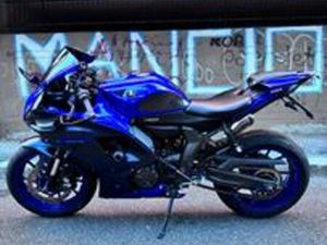 YAMAHA YZF R7 - 2023