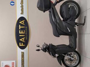YAMAHA XENTER 150 - 2012