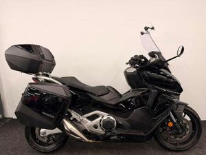 HONDA NSS 750 FORZA ** 12 MONTH MOT - KEYLESS START - FULL LUGGAGE **