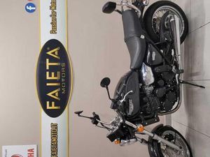 TRIUMPH LEGEND TT 900 - 1999