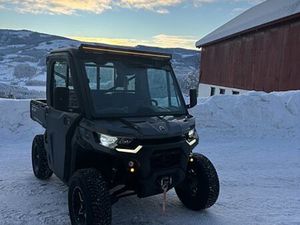 CAN-AM TRAXTER XU HD9