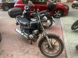 YAMAHA - YBR 125 CC CUSTOM