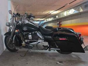 HARLEY DAVIDSON - ROAD KING