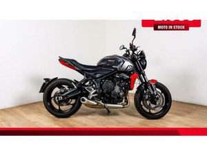 VENDO TRIUMPH TRIDENT 660 (2025) USATA A ROMA (CODICE 9926762) - MOTO.IT