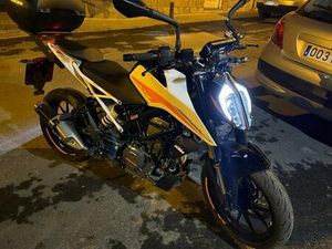 KTM - DUKE 390