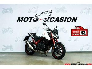 HONDA - CB 750 HORNET