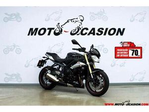 TRIUMPH - STREET TRIPLE 95 CV ABS
