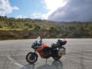 KTM - KTM 1050 ADVENTURE
