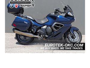 2013 TRIUMPH TROPHY SE A1