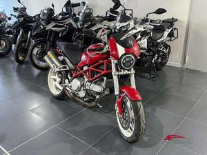 DUCATI MONSTER 600 ROSSO