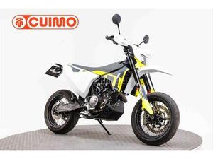 HUSQVARNA - 701 SUPERMOTO