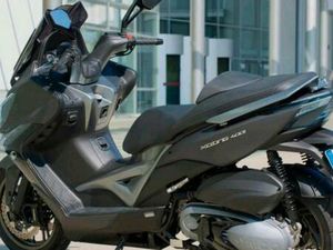 KYMCO 400I 37 PS WIE NEU TADELLOSER ZUSTAND EXTRAS