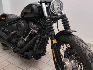 HARLEY DAVIDSON - STREET BOB 107