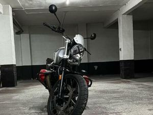 BMW - R NINET SCRAMBLER