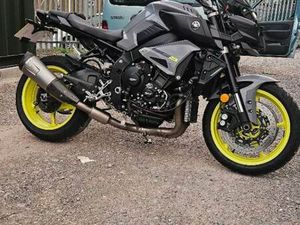 YAMAHA, MT-10, 2016, 998 (CC)