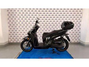 VENDO HONDA SH 350I GT (2025 - 26) USATA A TORINO (CODICE 9926033) - MOTO.IT