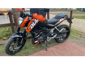KTM 200 DUKE , IDEAL FÜR WOHNMOBIL..SEHR LEICHT, TOP ZUSTAND