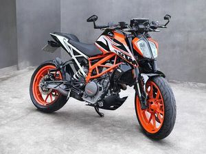 KTM DUKE 390 / ZAREJESTROWANY MA 125 CC / ZAMIANA QUAD / AUTO / LAWETA ZWOLEŃ