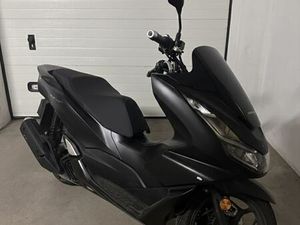 VENDO HONDA 125 PCX OLHÃO