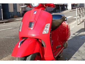 VESPA GTS SUPER 300 2009