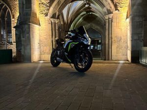 KAWASAKI NINJA 650 SUPER SPORTS PETROL MANUAL EURO 5 (68 PS) 649 CC