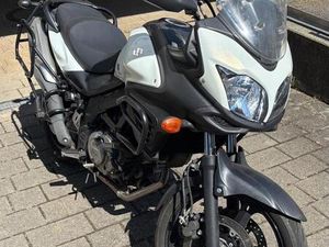 SUZUKI V-STROM