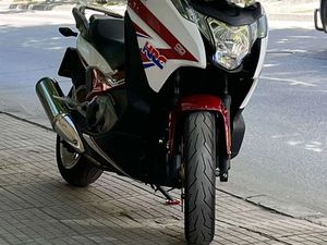 HONDA INTEGRA 750S →