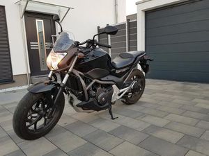 MOTORRAD HONDA NC700S AUTOMATIC