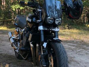 YAMAHA XJR RP19 2013