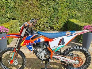 ② KTM 350 SX-F BJ 2019