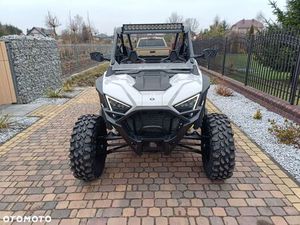 POLARIS RZR