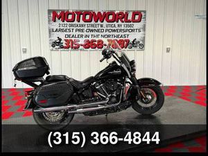 2018 HARLEY-DAVIDSON HERITAGE CLASSIC CRUISER