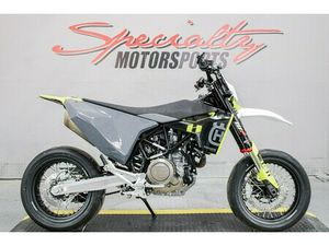 2023 HUSQVARNA 701 SUPERMOTO