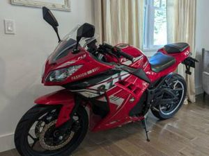 ELECTRIC MOTORCYCLE MODELED AFTER KAWASAKI NINJA 300