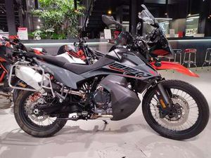 KTM 890 ADVENTURE L 35KW ARANCIONE
