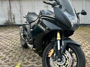 HONDA CBR 600